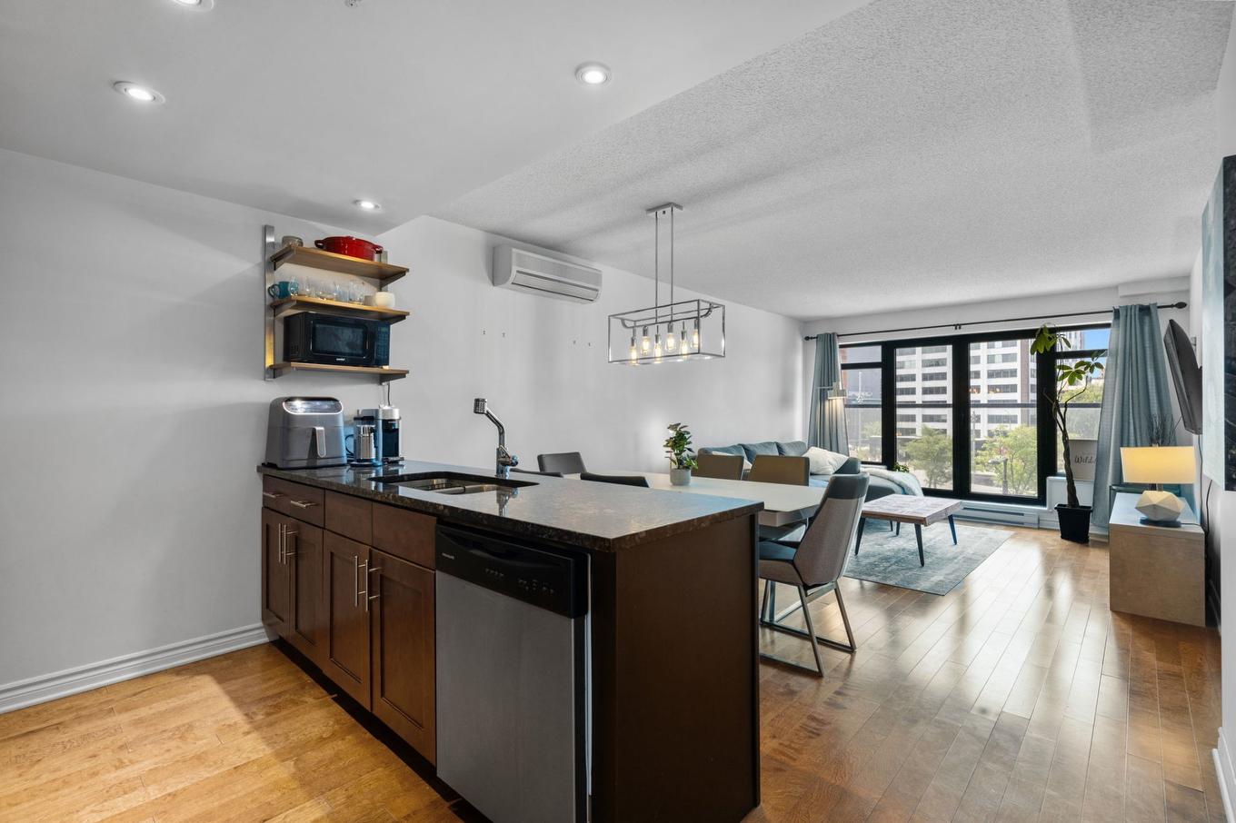 Kitchen - 403-450 Rue St-Antoine E., Montréal (Ville-Marie), QC - Indoor Photo Showing Kitchen