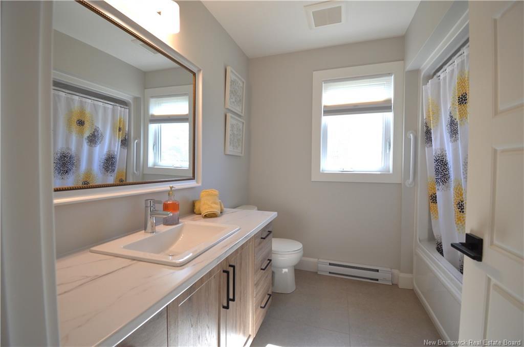 303 Chatellerault, Shediac, NB