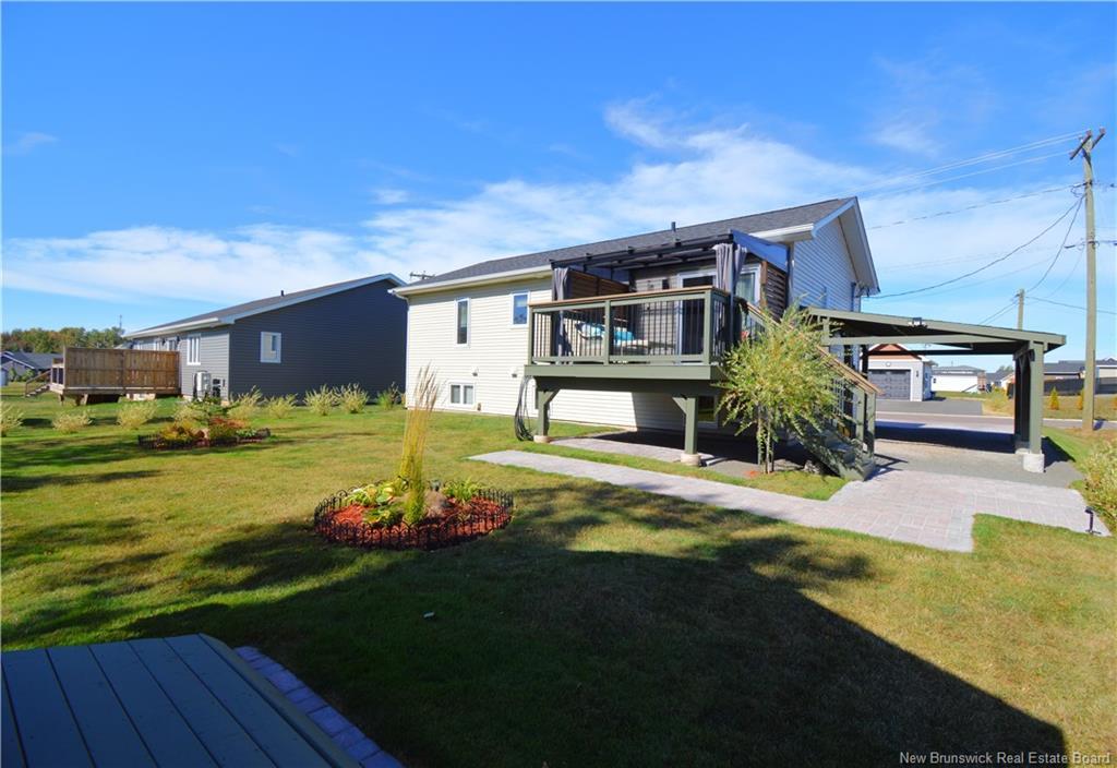 303 Chatellerault, Shediac, NB