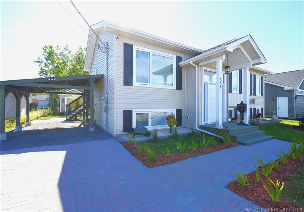 303 Chatellerault, Shediac, NB