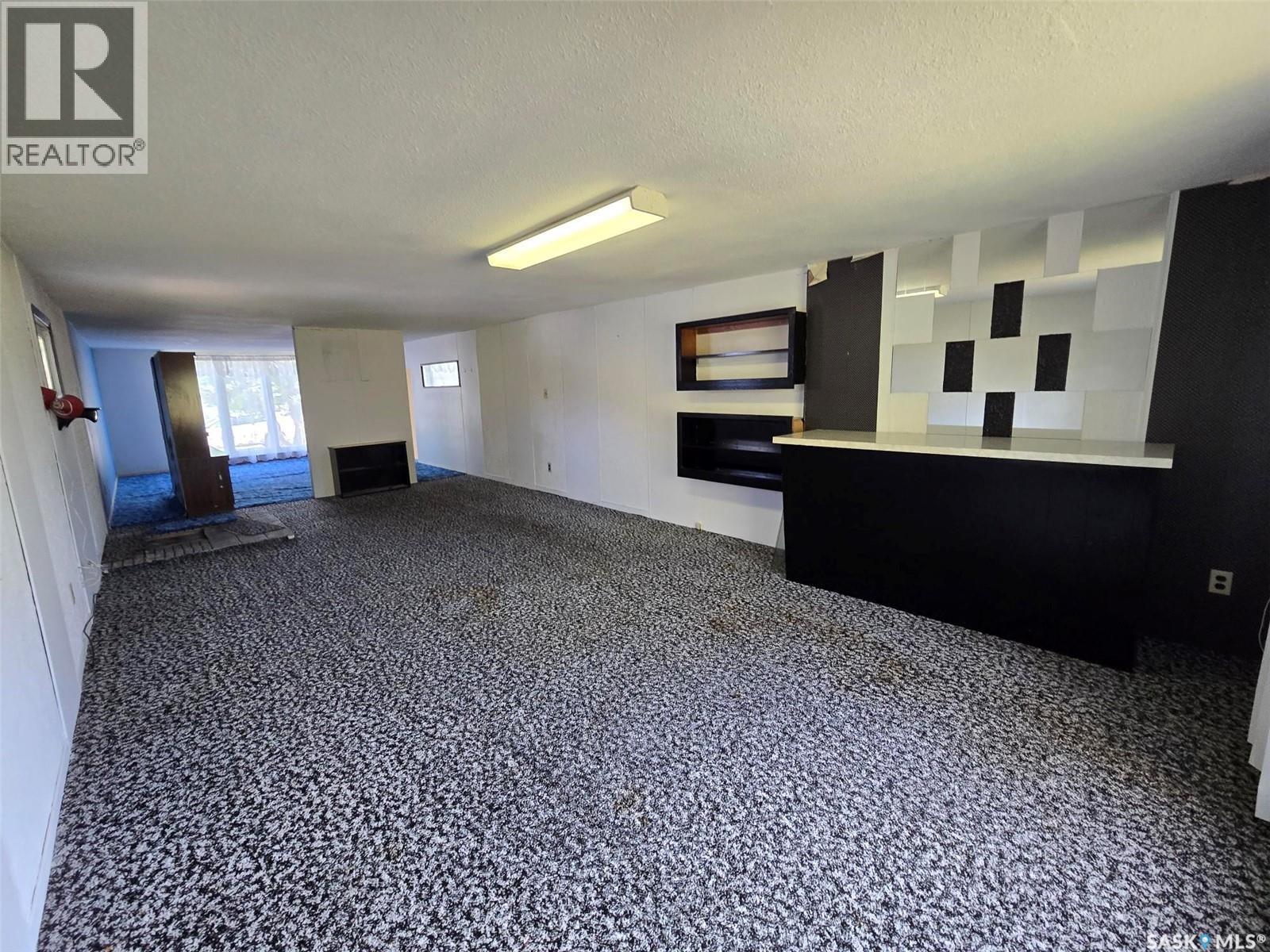 914 Pacific Street, Grenfell, SK - Indoor Photo Showing Other Room