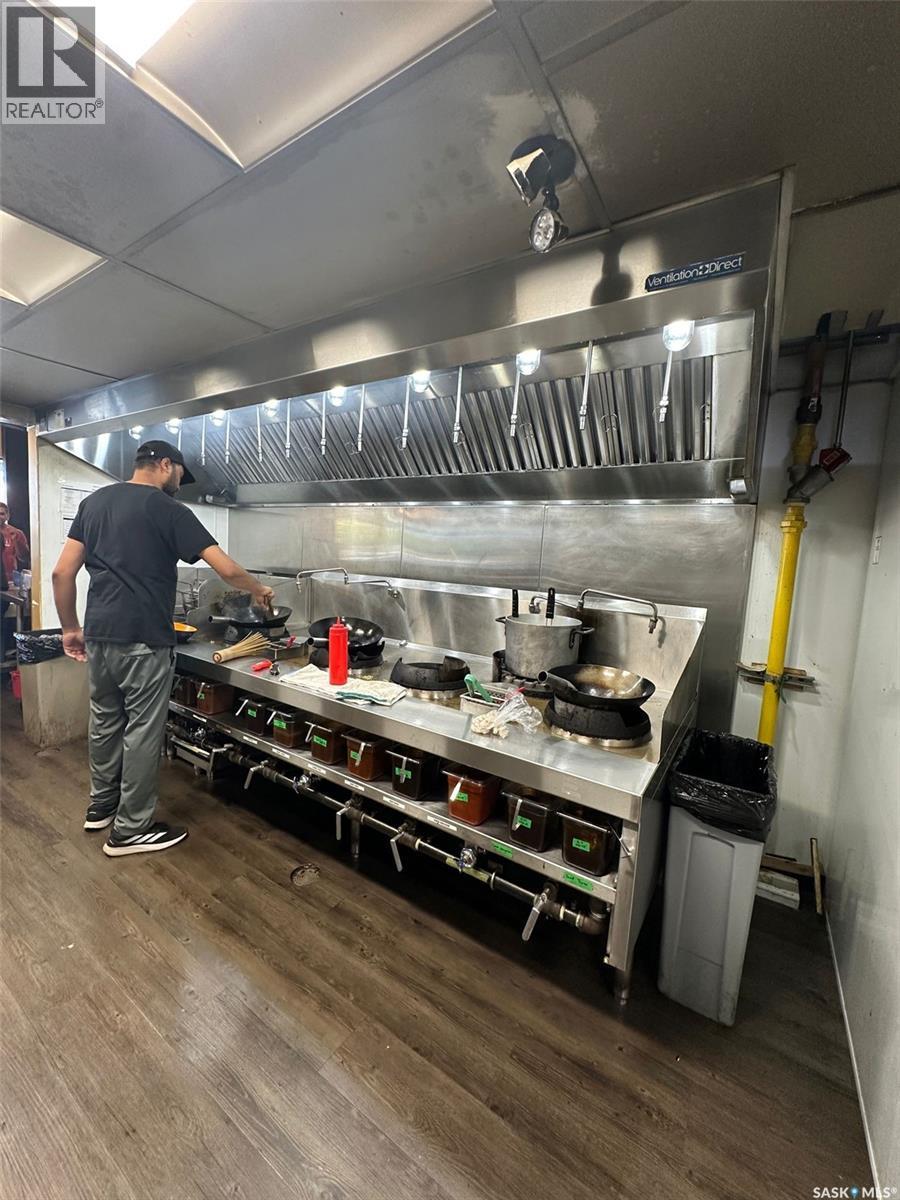 Sk #101-3120 8Th Street E, Saskatoon, SK