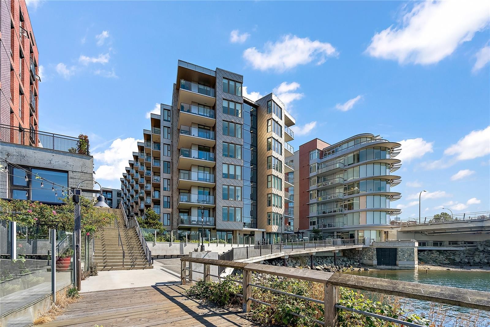 716-1628 Store St, Victoria, BC - Outdoor With Facade