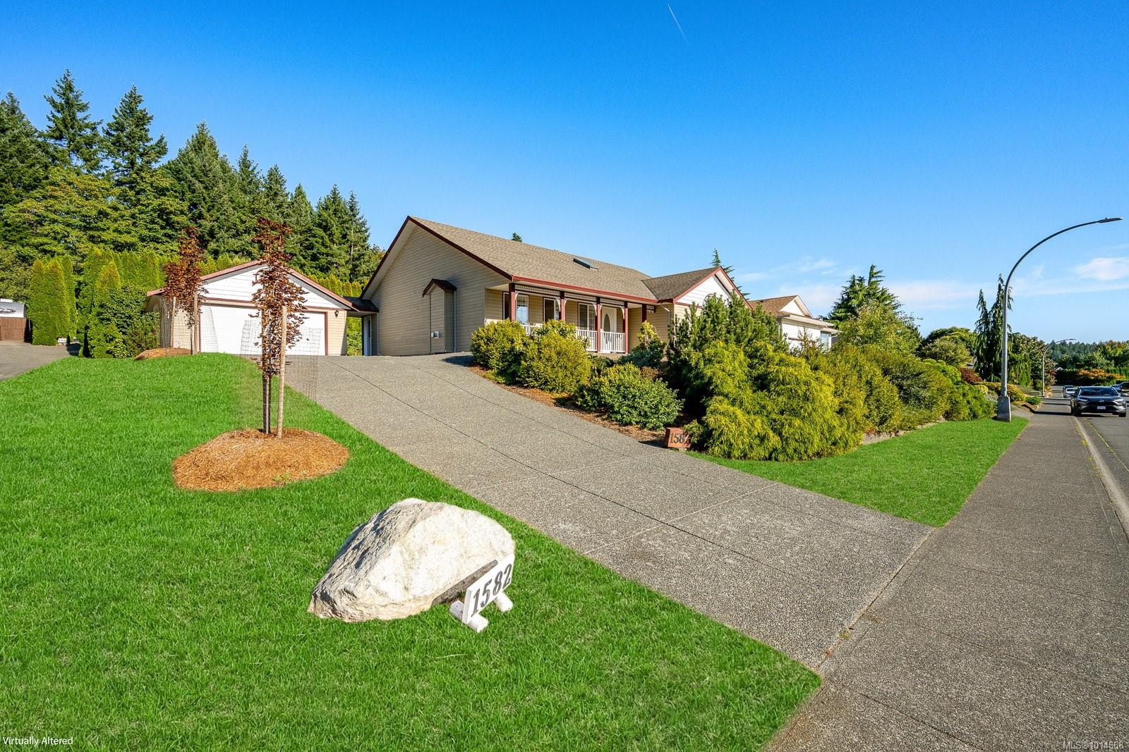 1582 Mallard Dr, Courtenay, BC