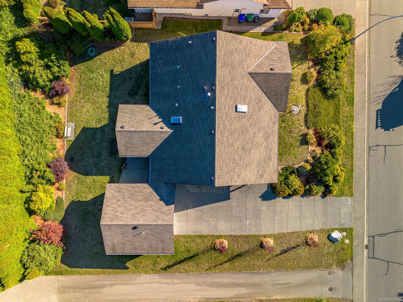 1582 Mallard Dr, Courtenay, BC