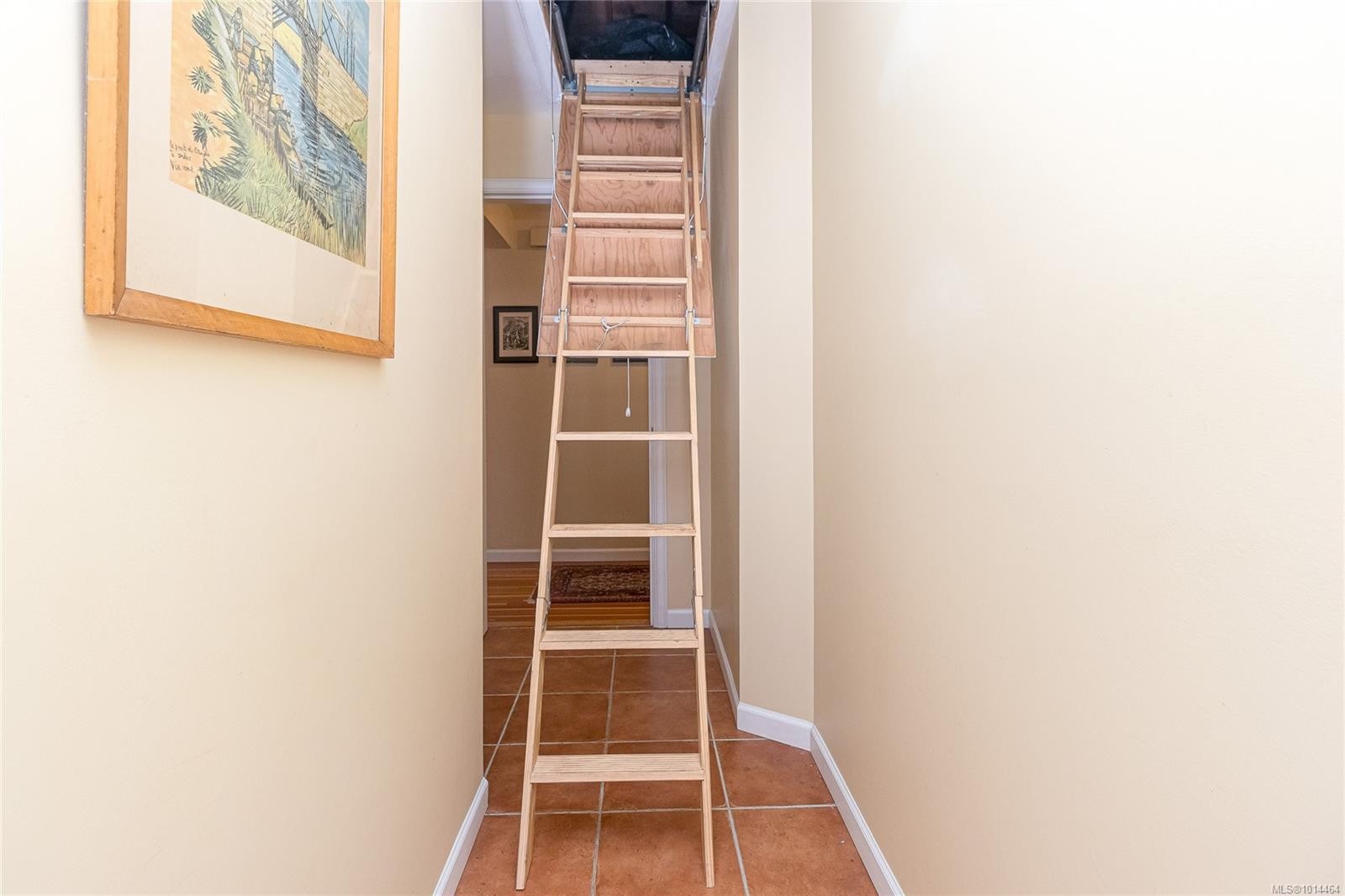 1082 Newport Ave, Oak Bay, BC