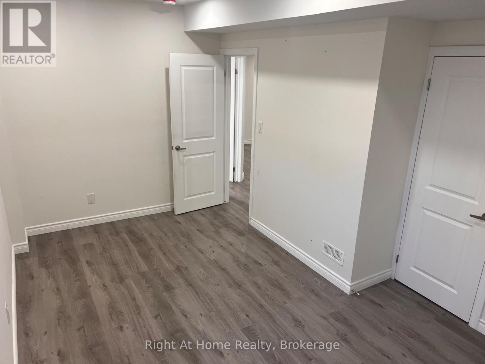 Basement - 87 Hitchman Street, Brant (Paris), ON - Indoor Photo Showing Other Room