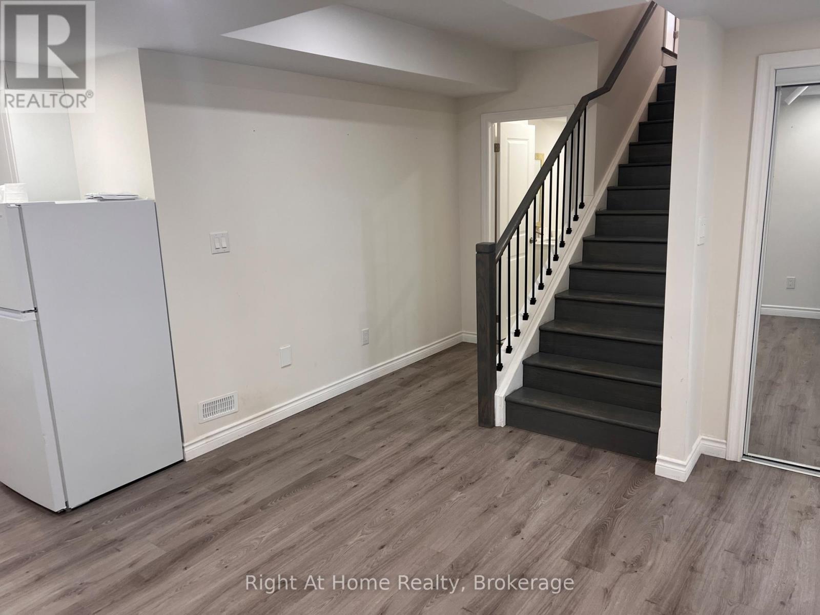 Basement - 87 Hitchman Street, Brant (Paris), ON - Indoor Photo Showing Other Room