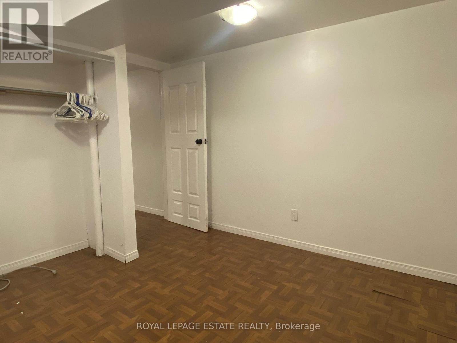 Bsmt - 114 Baldwin Street, Toronto, ON - Indoor Photo Showing Other Room