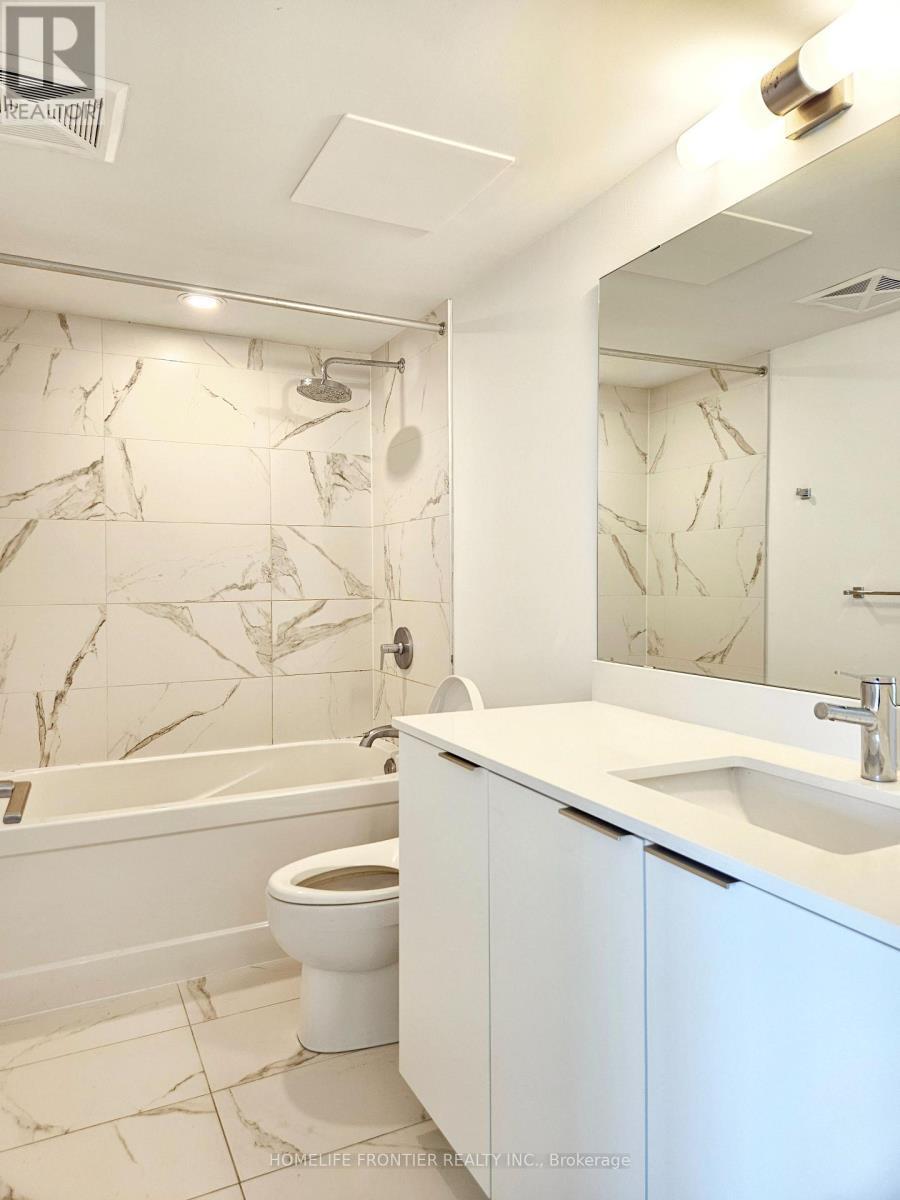 S1103 - 8 Olympic Garden Drive, Toronto, ON - Indoor Photo Showing Bathroom