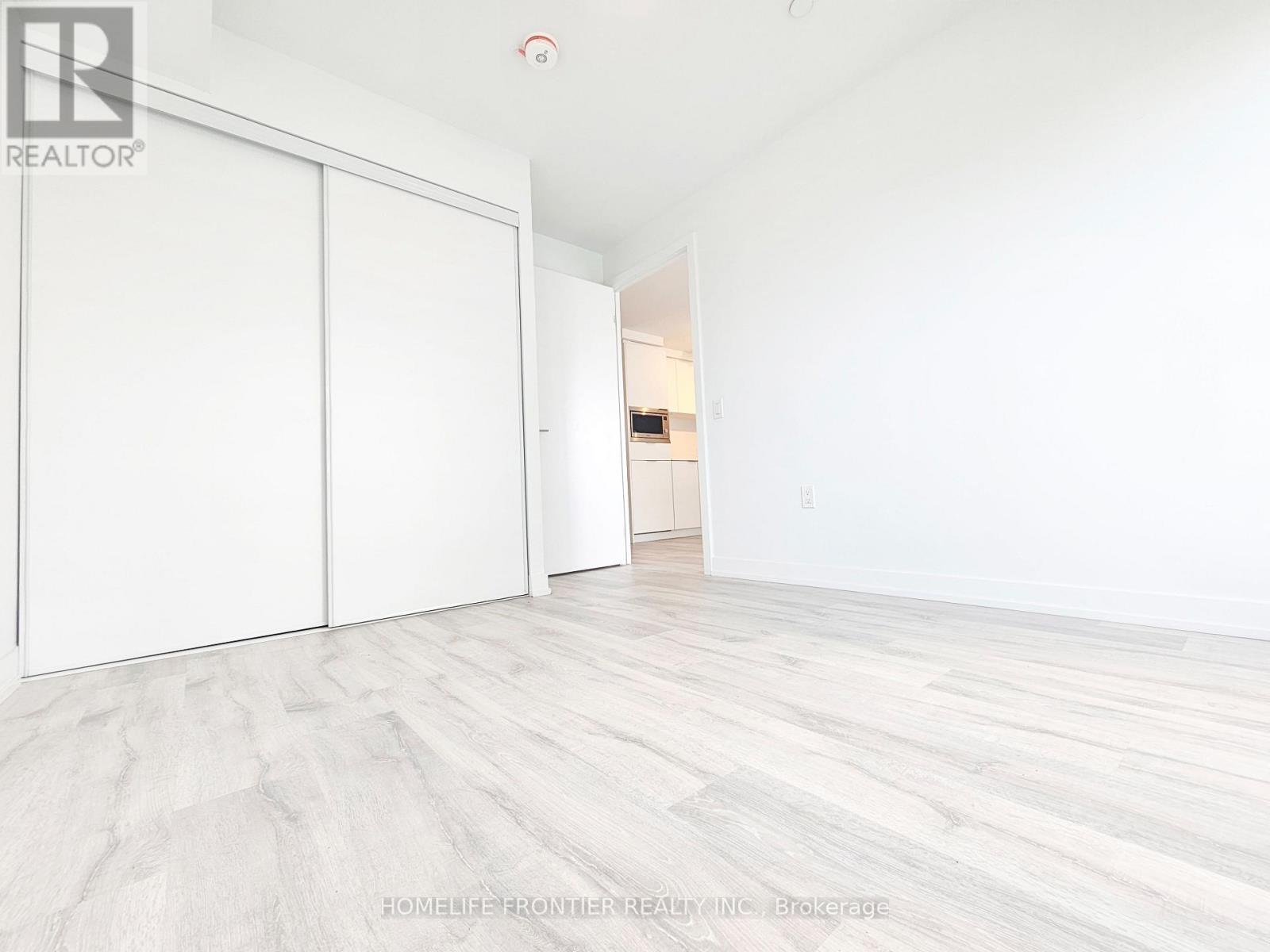 S1103 - 8 Olympic Garden Drive, Toronto, ON - Indoor Photo Showing Other Room