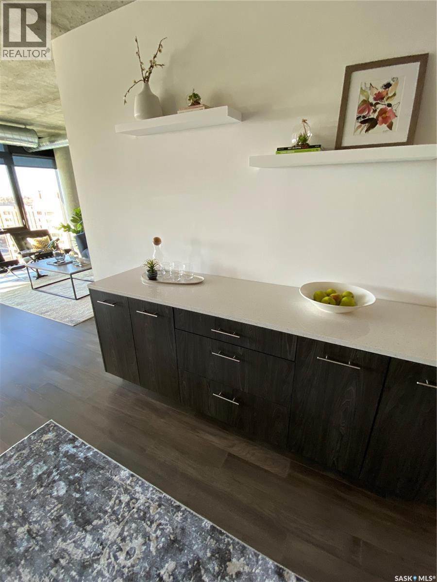 1202 490 2Nd Avenue S, Saskatoon, SK - Indoor