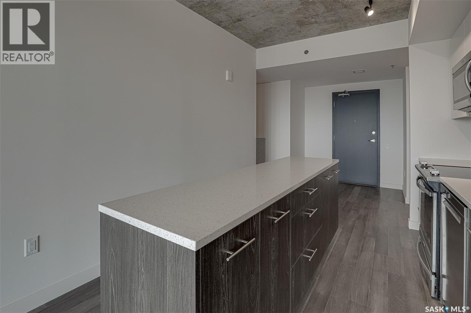 1202 490 2Nd Avenue S, Saskatoon, SK - Indoor Photo Showing Kitchen