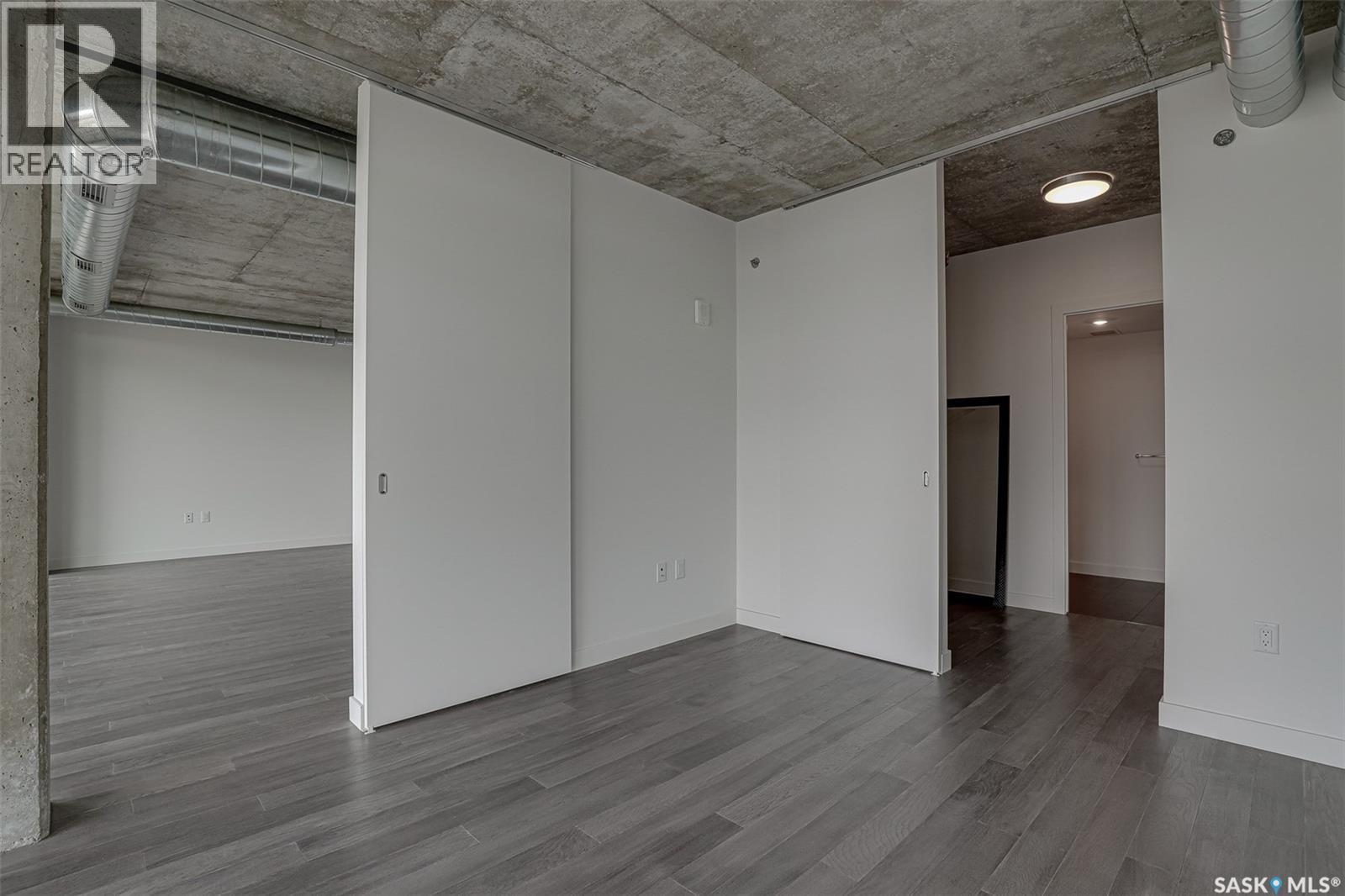 1202 490 2Nd Avenue S, Saskatoon, SK - Indoor Photo Showing Other Room