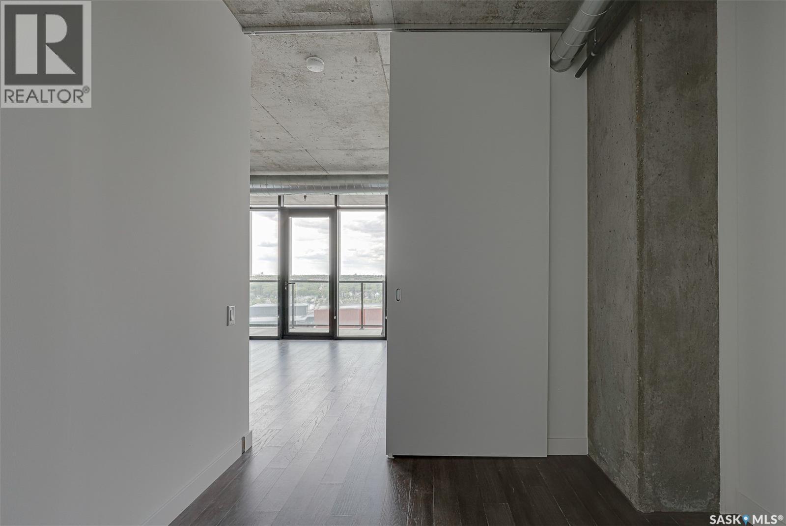 1202 490 2Nd Avenue S, Saskatoon, SK - Indoor Photo Showing Other Room