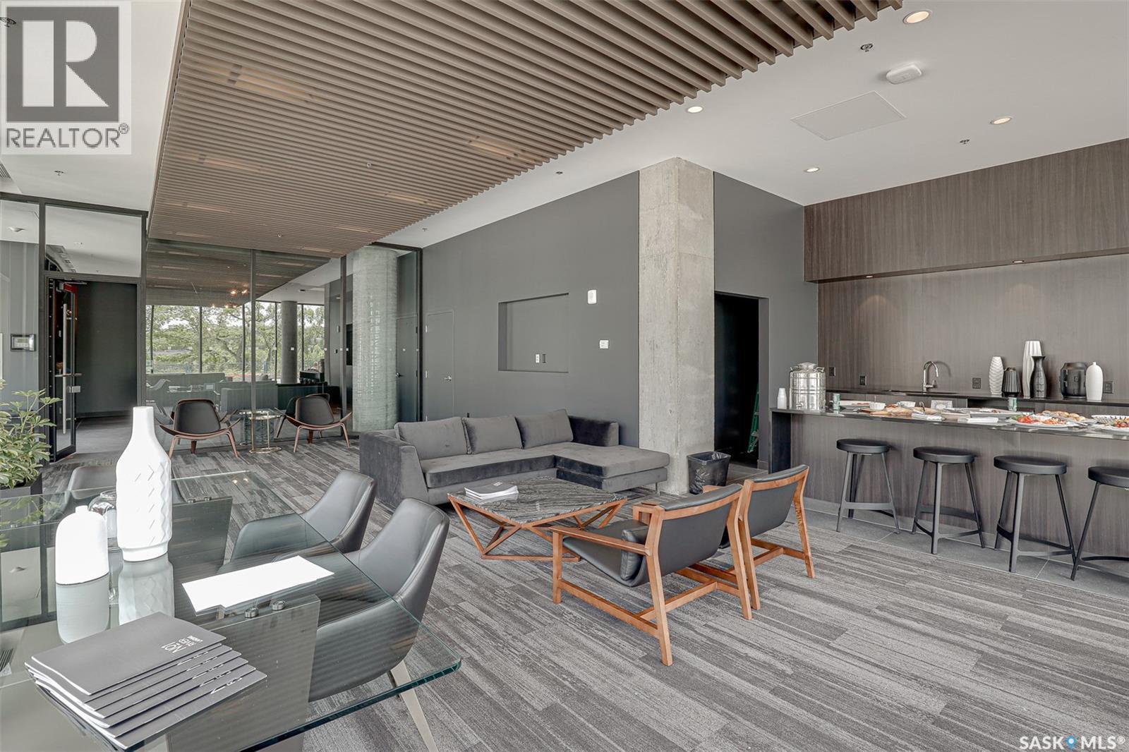 1202 490 2Nd Avenue S, Saskatoon, SK - Indoor