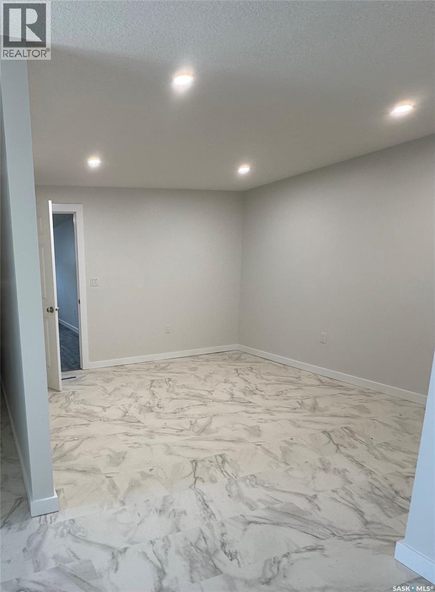 109 Ash Street, Wolseley, SK - Indoor