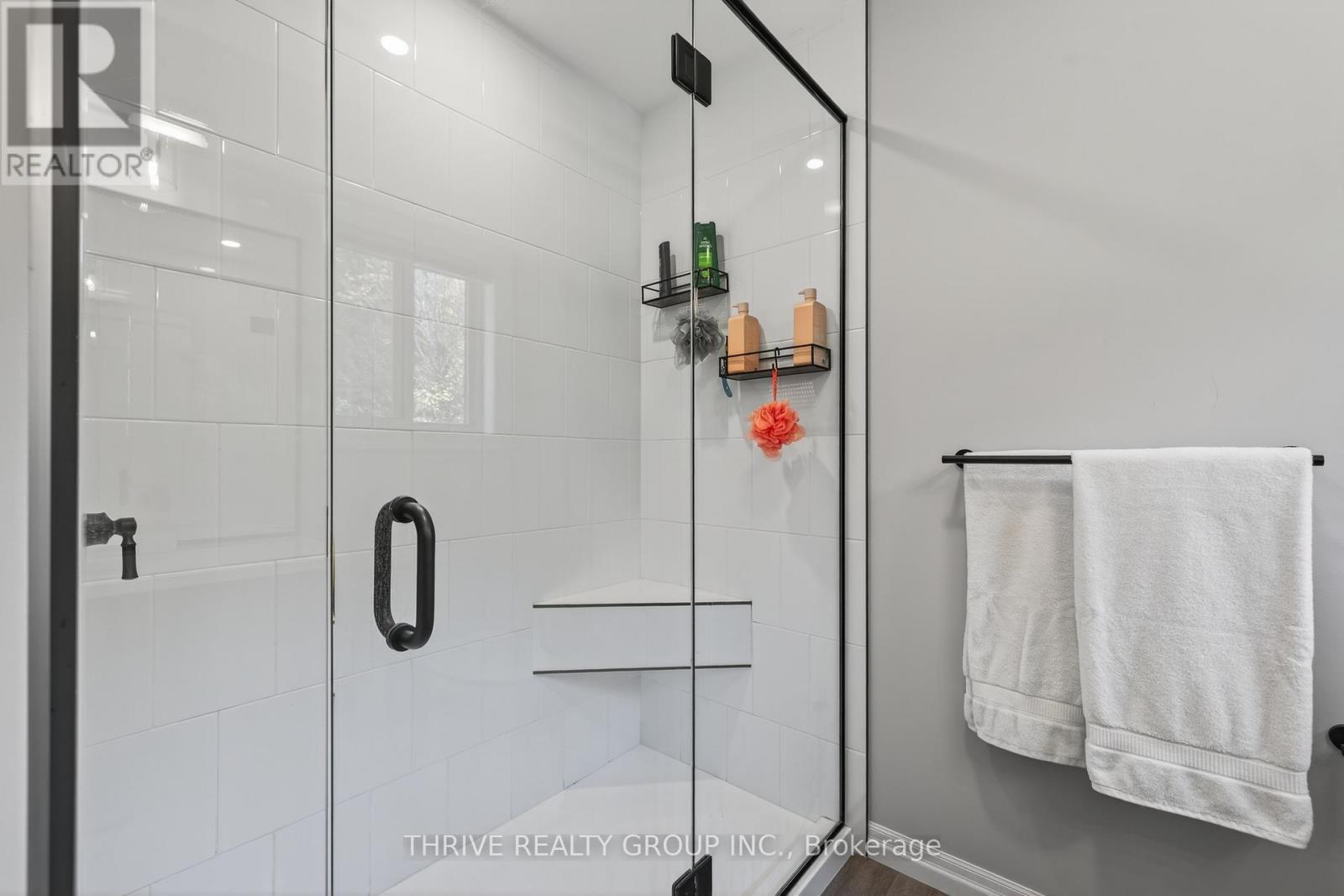 17 Dunning Way, St. Thomas, ON - Indoor Photo Showing Bathroom