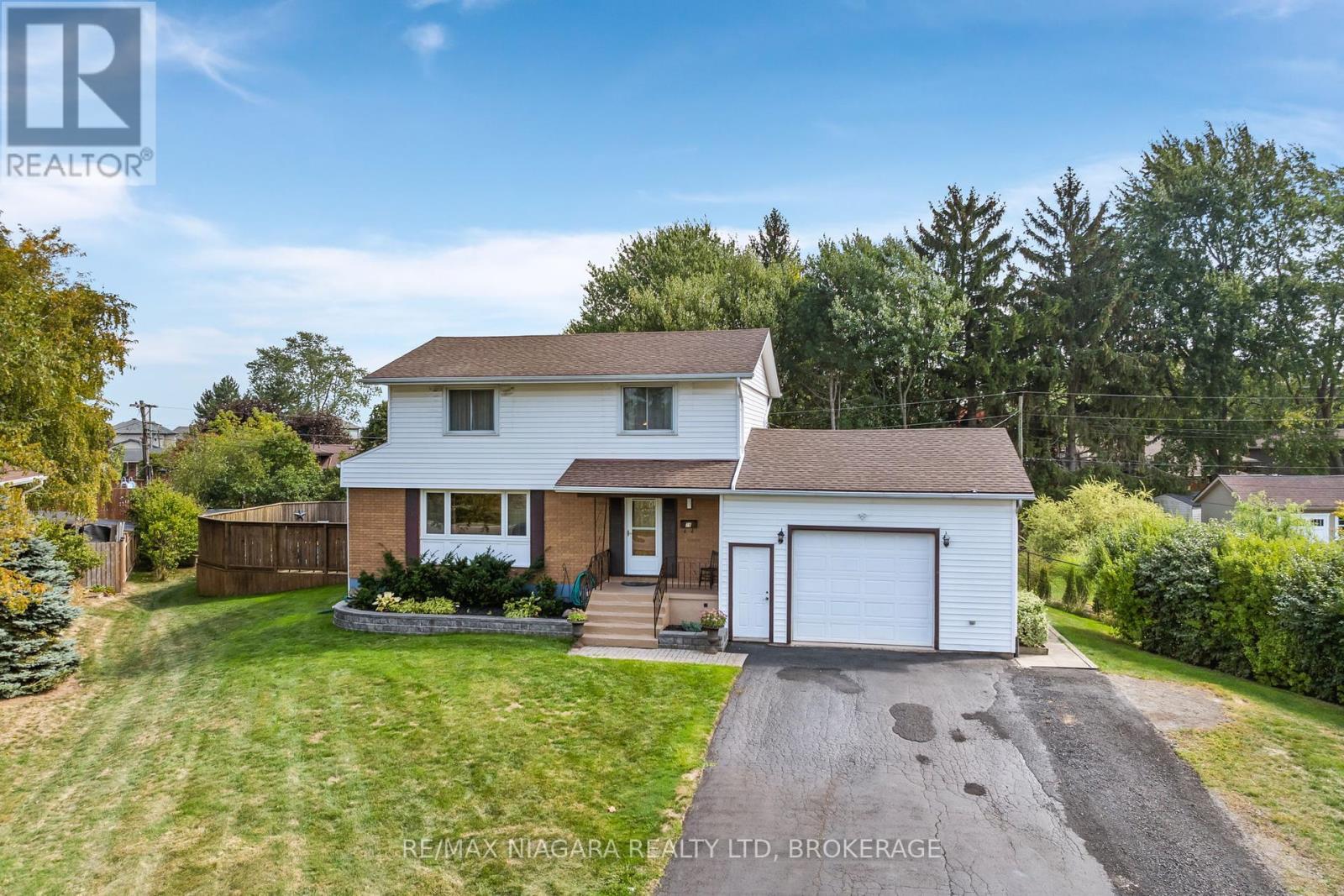 28 Thorncrest Road, Port Colborne (Main Street), ON - Outdoor With Facade