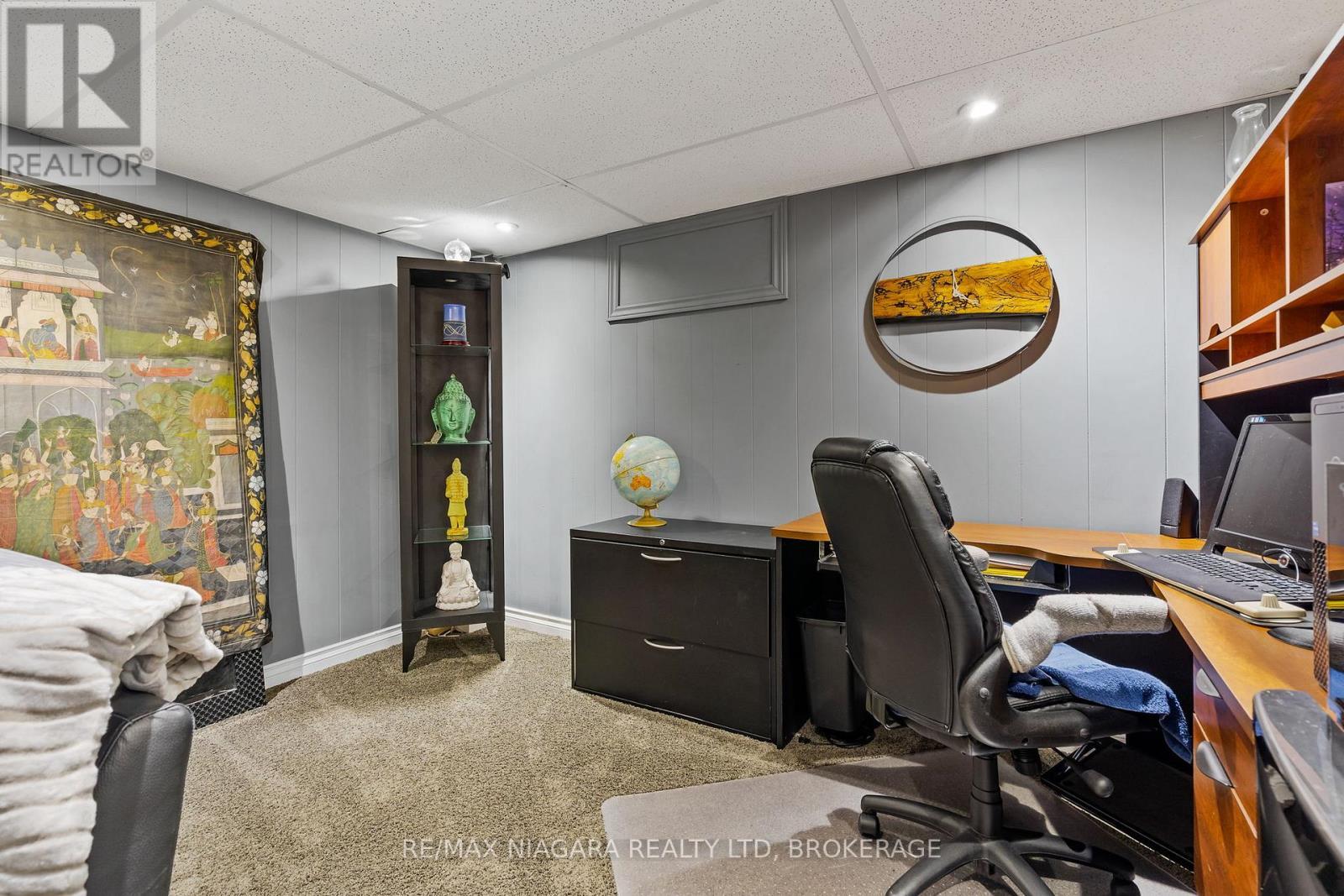 28 Thorncrest Road, Port Colborne (Main Street), ON - Indoor Photo Showing Office