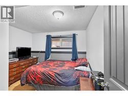 In-;aw suite bedroom -