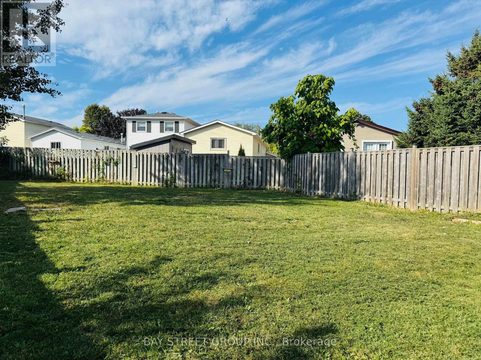 1 - 1448 Outlet Drive, Oshawa, ON - Outdoor