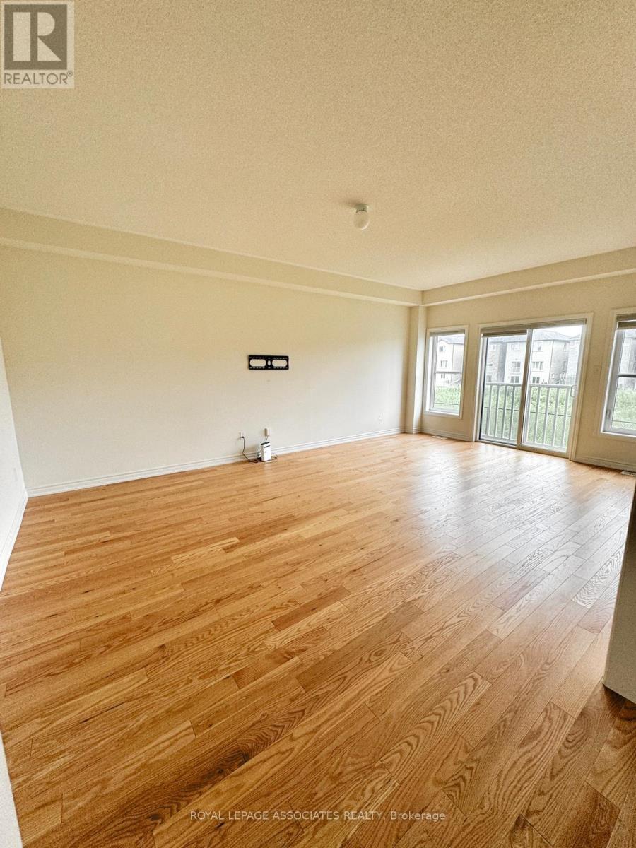 1108 Skyridge Boulevard, Pickering, ON - Indoor Photo Showing Other Room