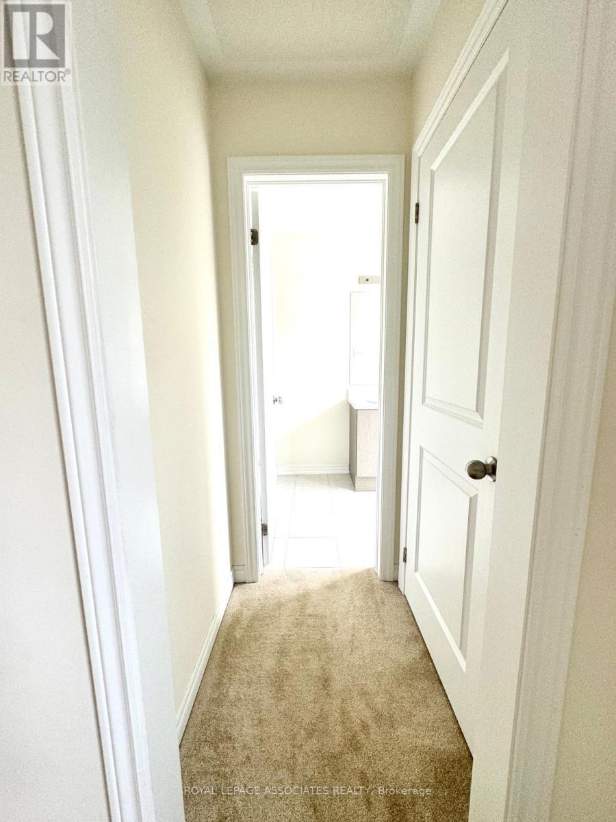 1108 Skyridge Boulevard, Pickering, ON - Indoor Photo Showing Other Room