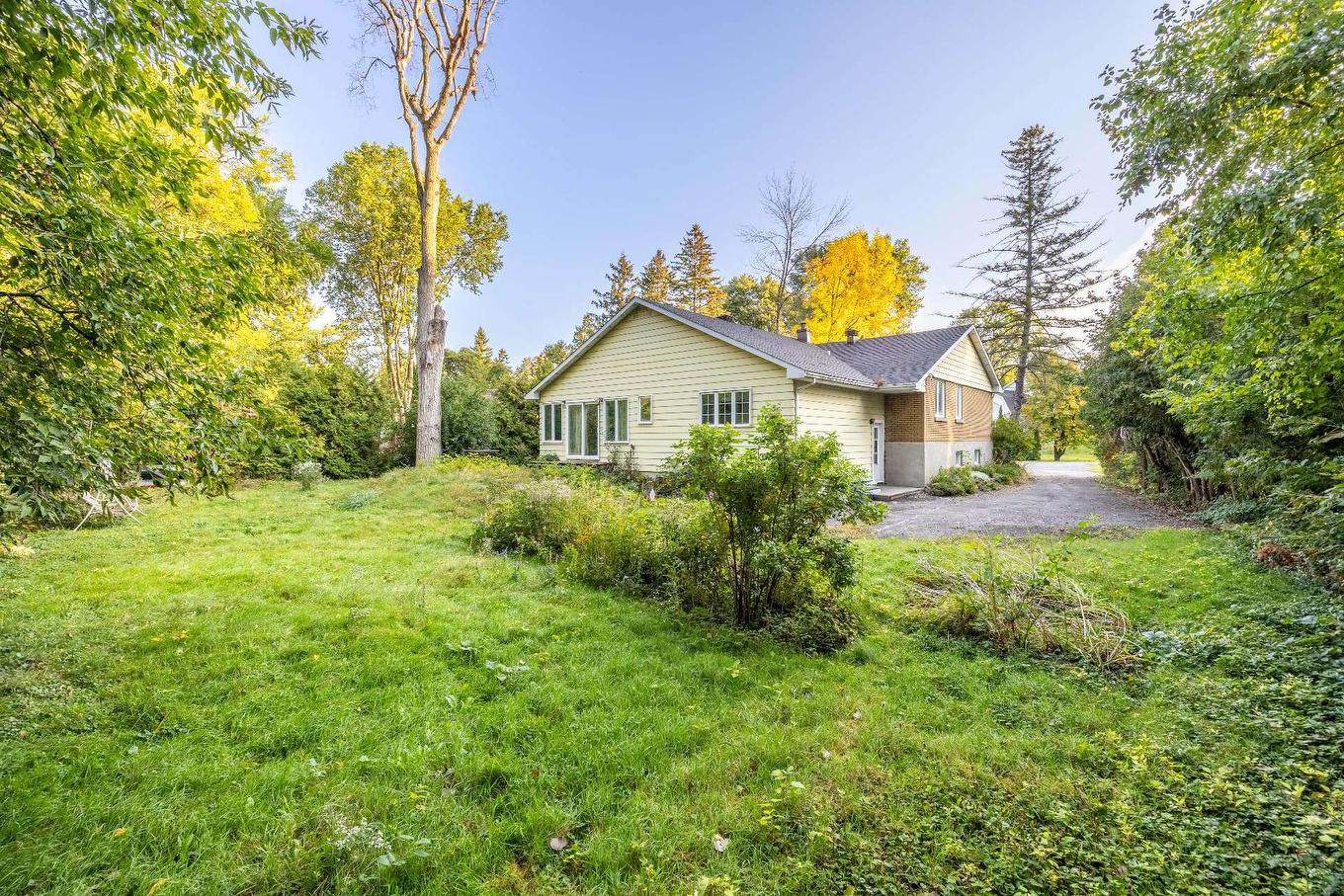 Cour - 62 Crois. Fairlawn, Beaconsfield, QC - Outdoor