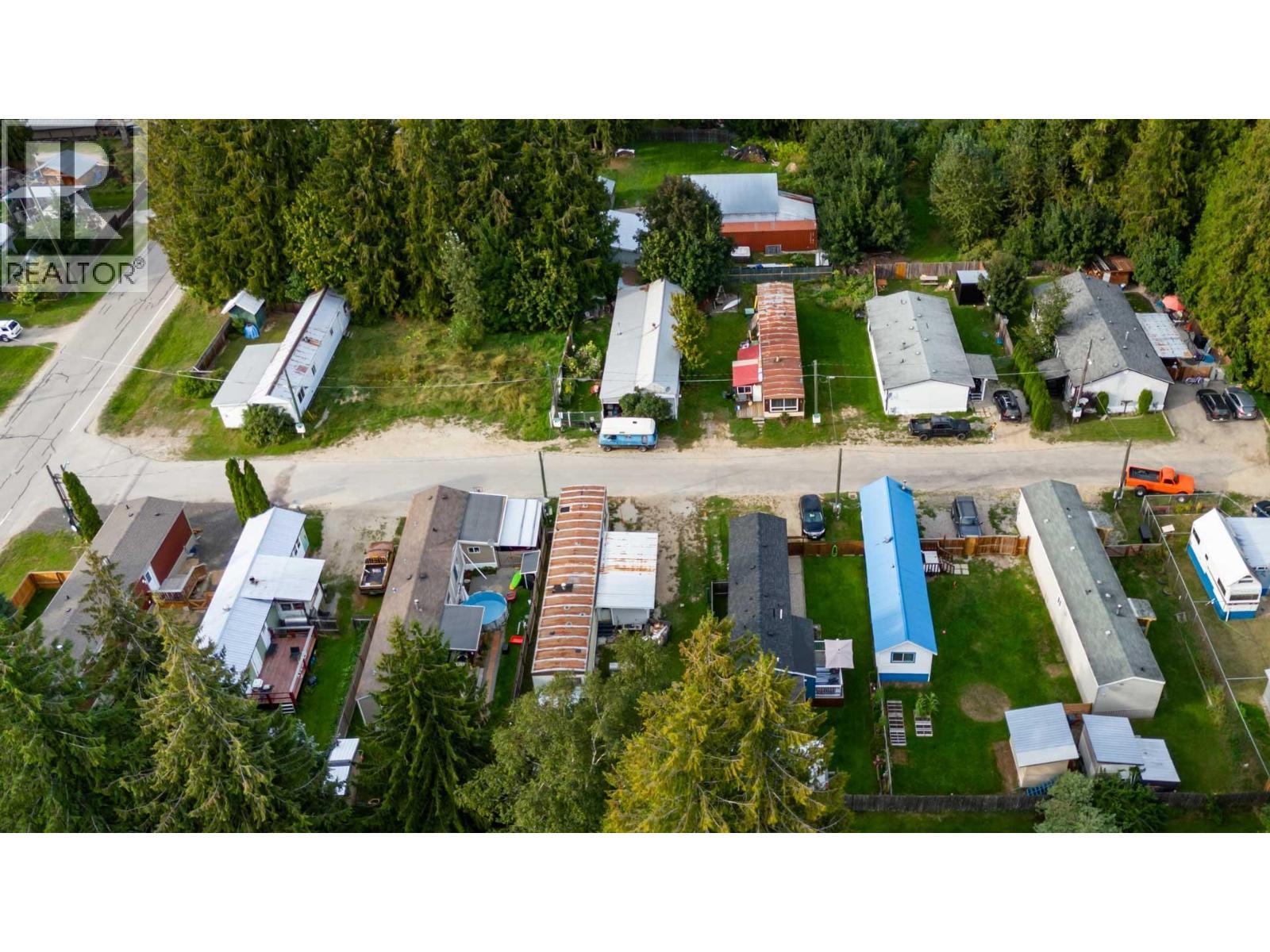 978 Lundell Road, Revelstoke, BC