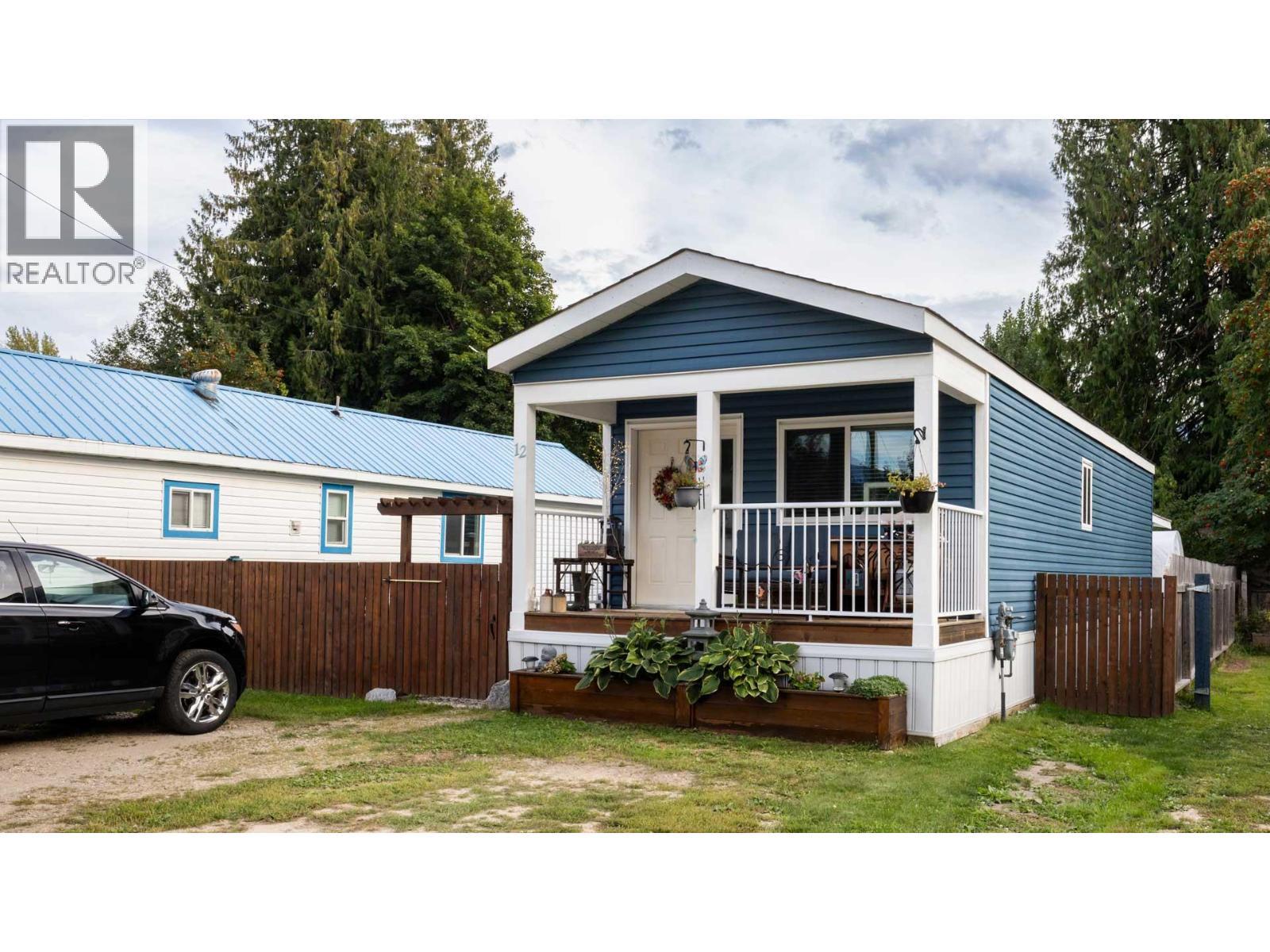 978 Lundell Road, Revelstoke, BC