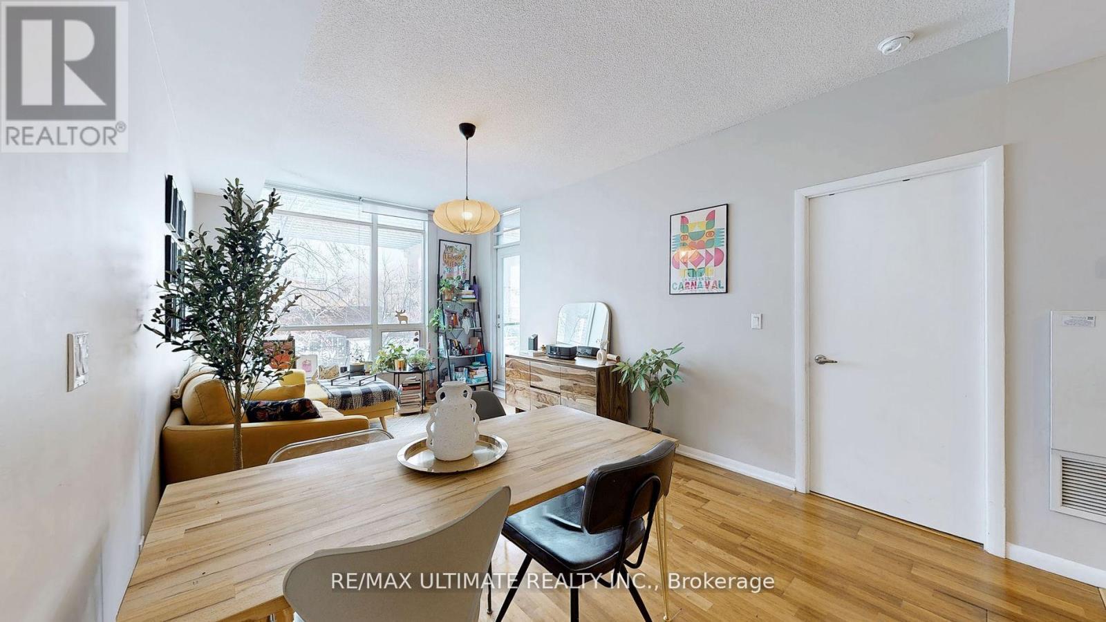 228 - 231 Fort York Boulevard, Toronto, ON - Indoor Photo Showing Other Room