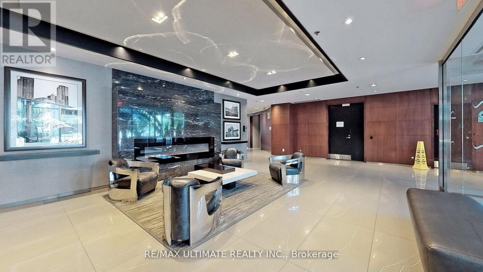 228 - 231 Fort York Boulevard, Toronto, ON - Indoor Photo Showing Other Room