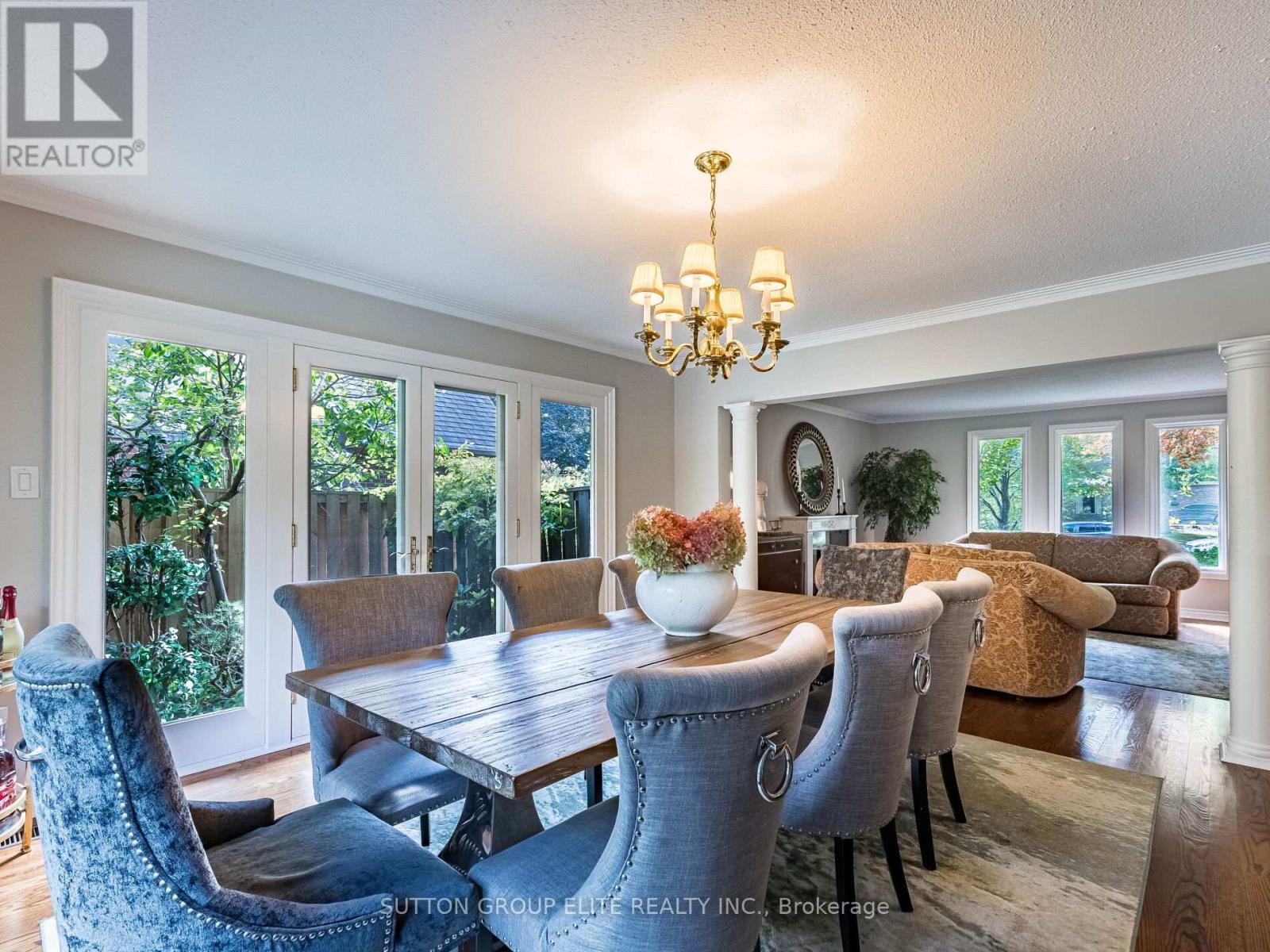 2269 Shardawn Mews, Mississauga, ON - Indoor Photo Showing Dining Room