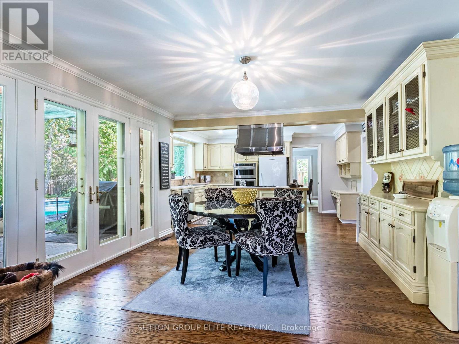 2269 Shardawn Mews, Mississauga, ON - Indoor Photo Showing Dining Room