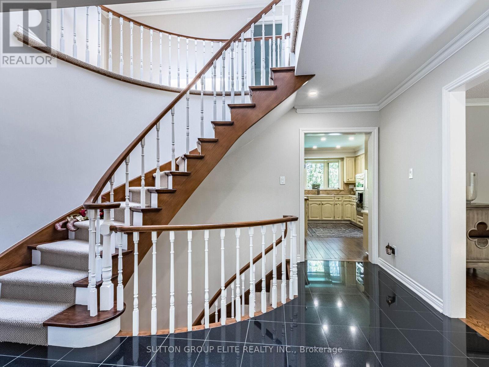 2269 Shardawn Mews, Mississauga, ON - Indoor Photo Showing Other Room