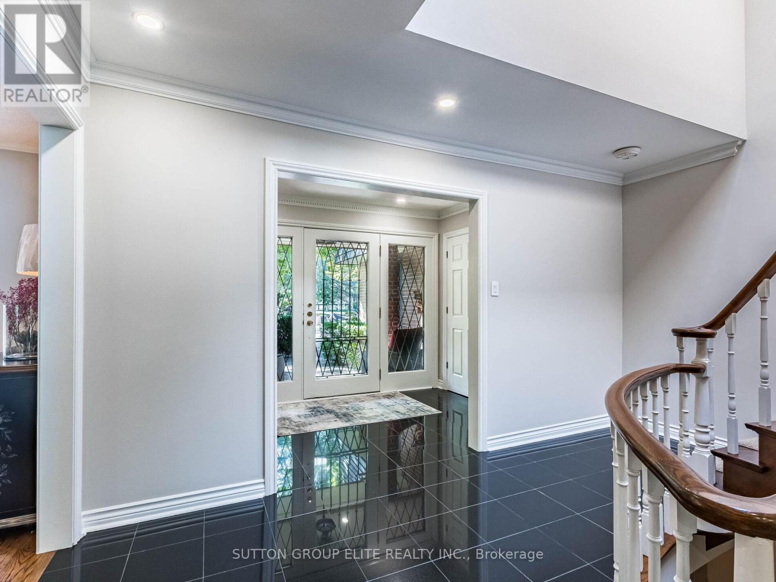 2269 Shardawn Mews, Mississauga, ON - Indoor Photo Showing Other Room