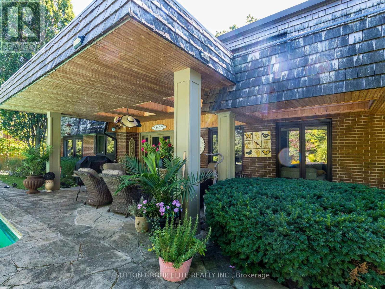 2269 Shardawn Mews, Mississauga, ON - Outdoor