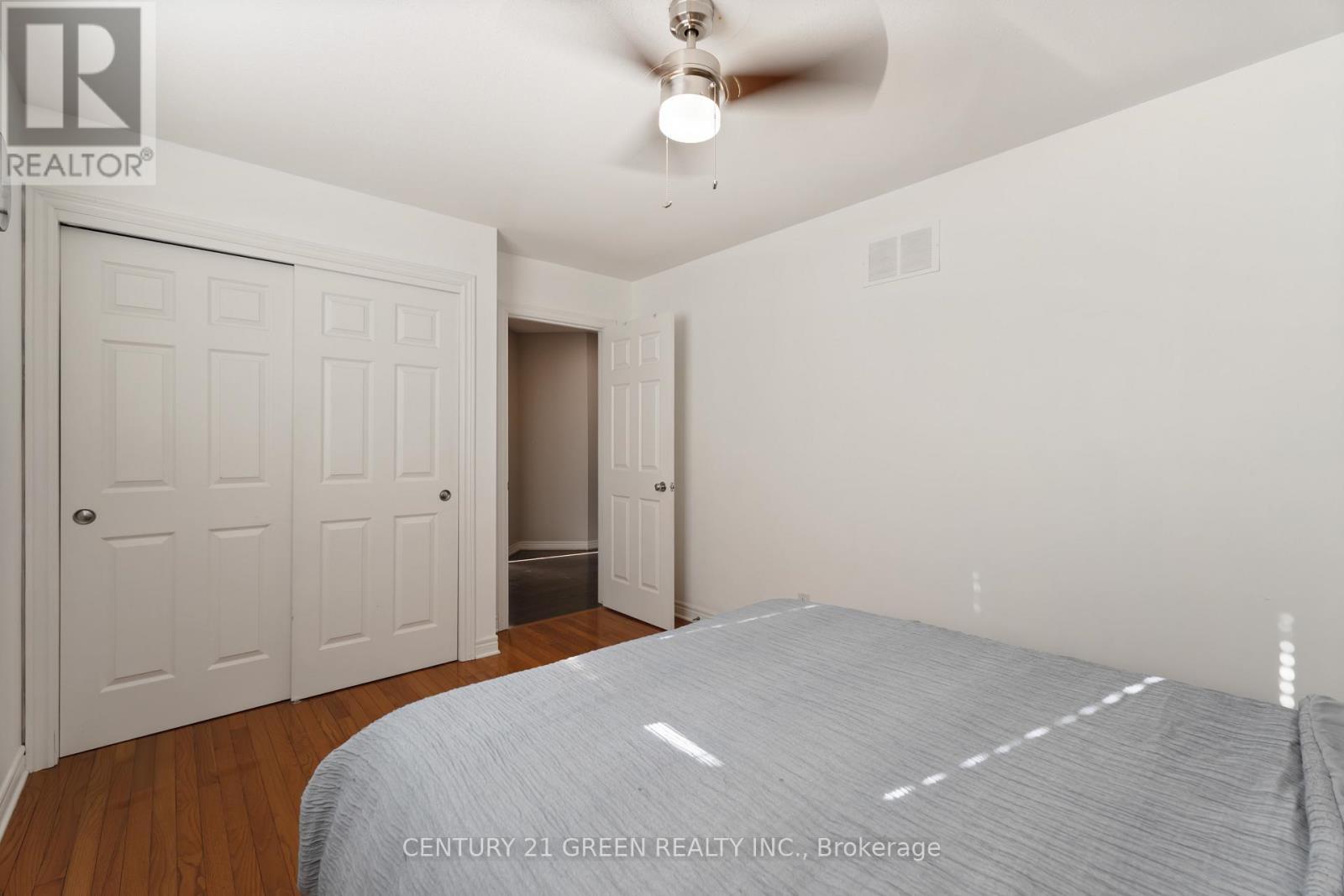 39 Honey Locust Circle, Thorold, ON - Indoor Photo Showing Bedroom