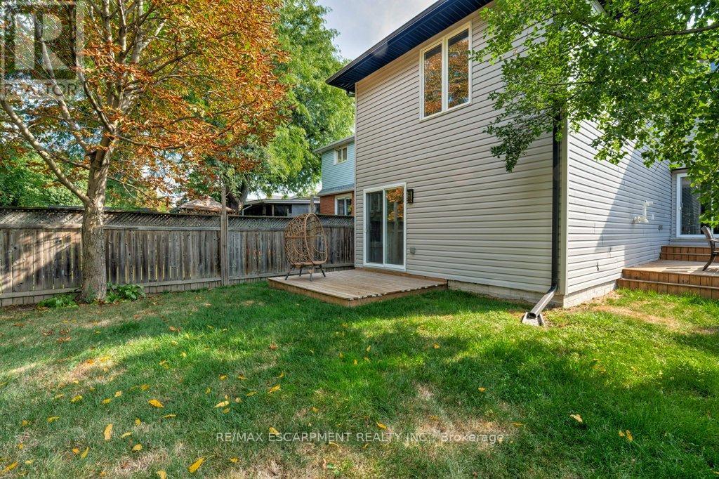 38 East 16Th Street, Hamilton, ON - Outdoor