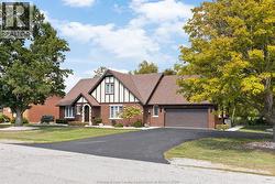 106 KAEL Harrow, ON N0R 1G0