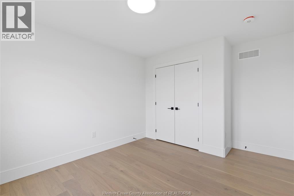 7355 Garnet, Mcgregor, ON - Indoor Photo Showing Other Room