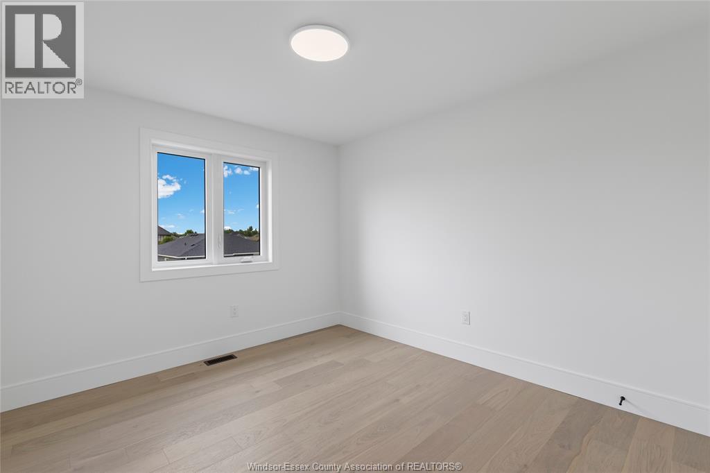 7355 Garnet, Mcgregor, ON - Indoor Photo Showing Other Room