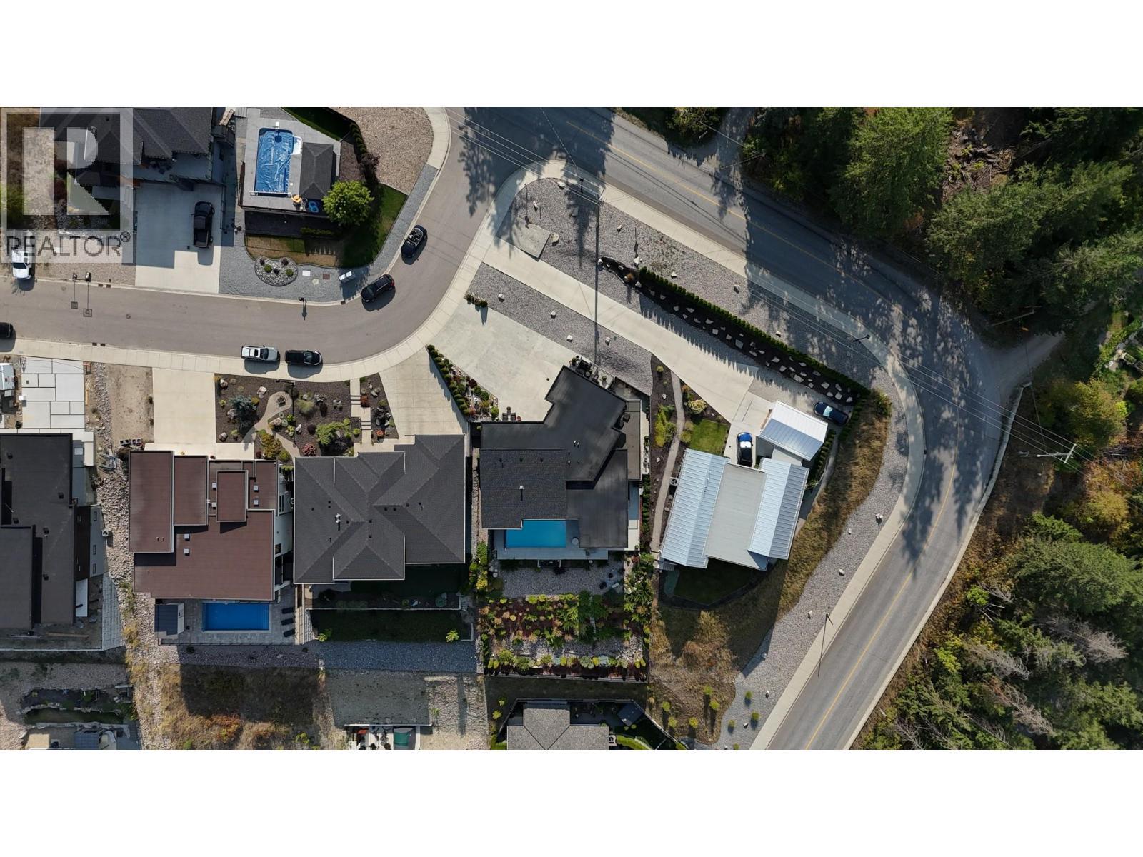 1061 19 Avenue Se, Salmon Arm, BC - Outdoor With View