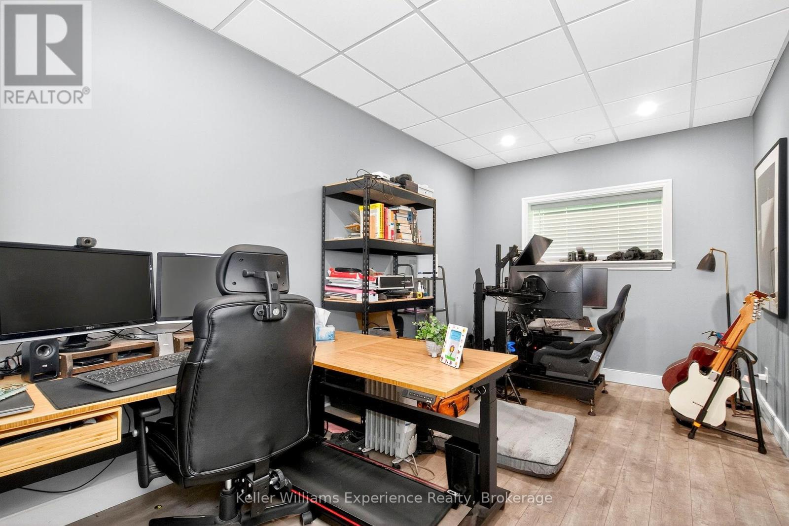 94 Windermere Circle, Tay, ON - Indoor Photo Showing Office