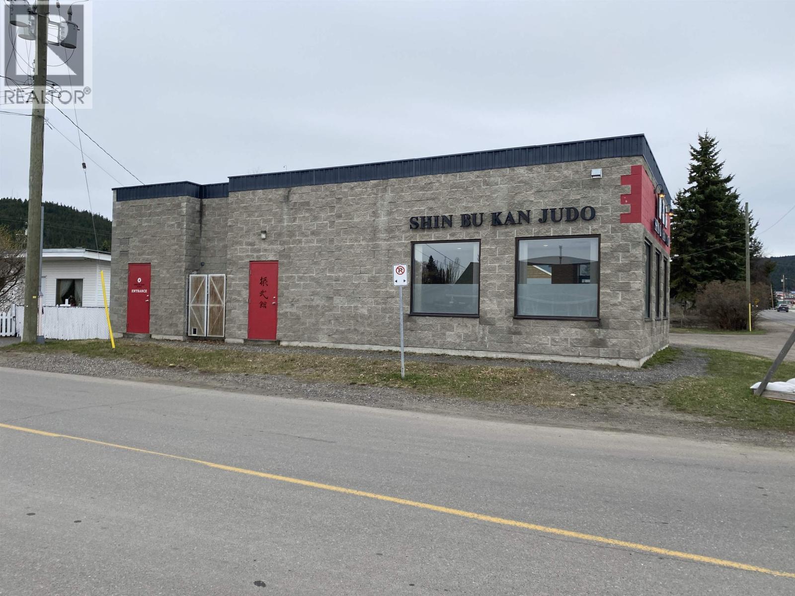 125 Cedar Avenue, 100 Mile House, BC