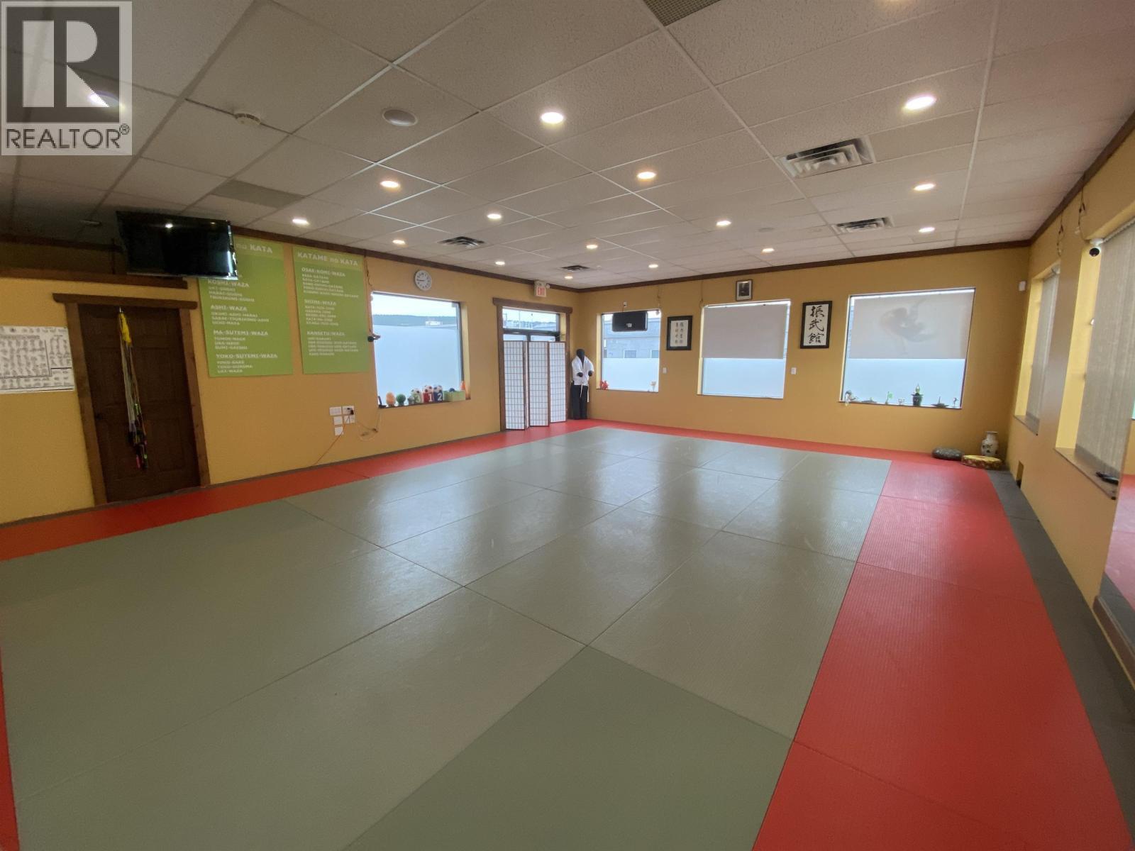 125 Cedar Avenue, 100 Mile House, BC