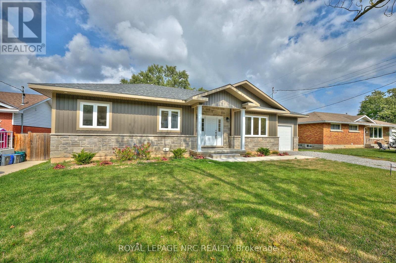 17 Glenbarr Road, St. Catharines (Glendale/Glenridge), ON - Outdoor