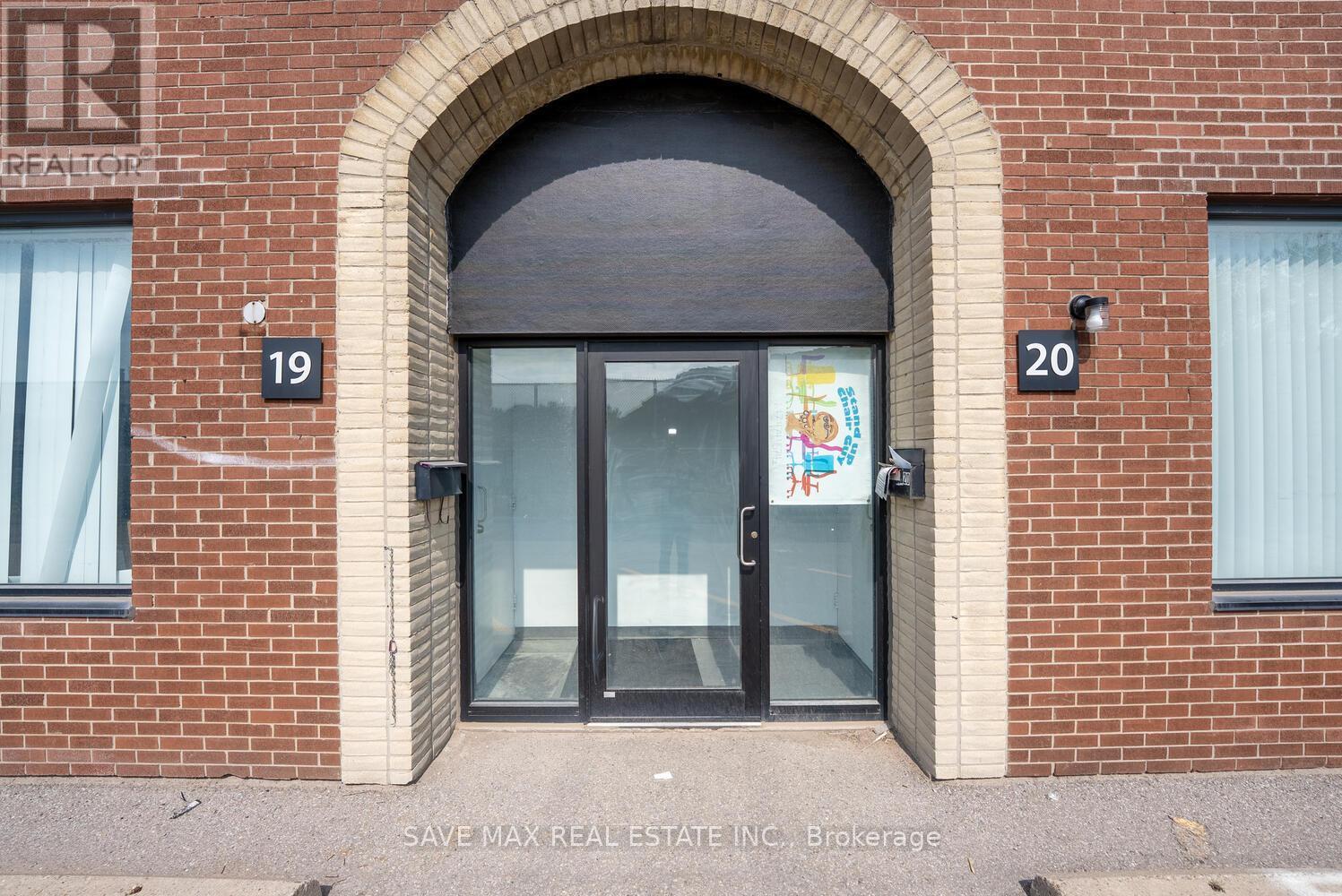 19 - 489 Brimley Road, Toronto, ON