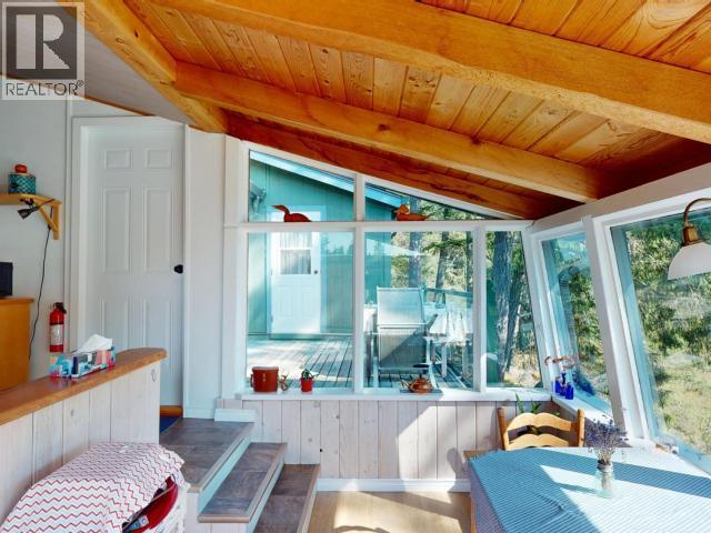 5062 Spragge Road, Texada Island, BC -